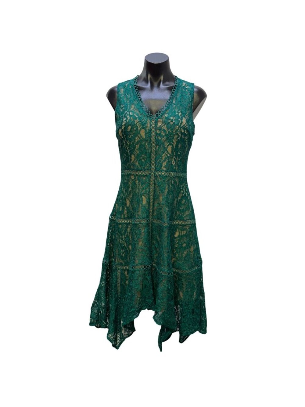 Neiman Marcus Green Lace Sleeveless Handkerchief Hem Dress Size 6